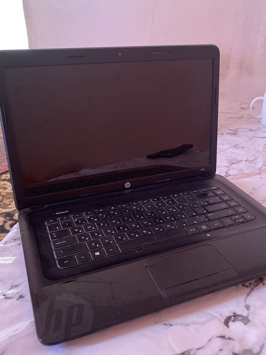 HP2000 ноутбук сатылады