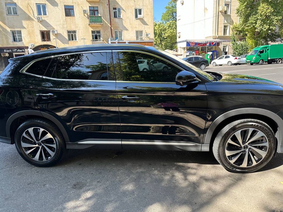 BYD CHAMPION flagship 605 km