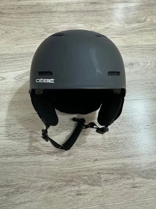 Cască de schi CeBe