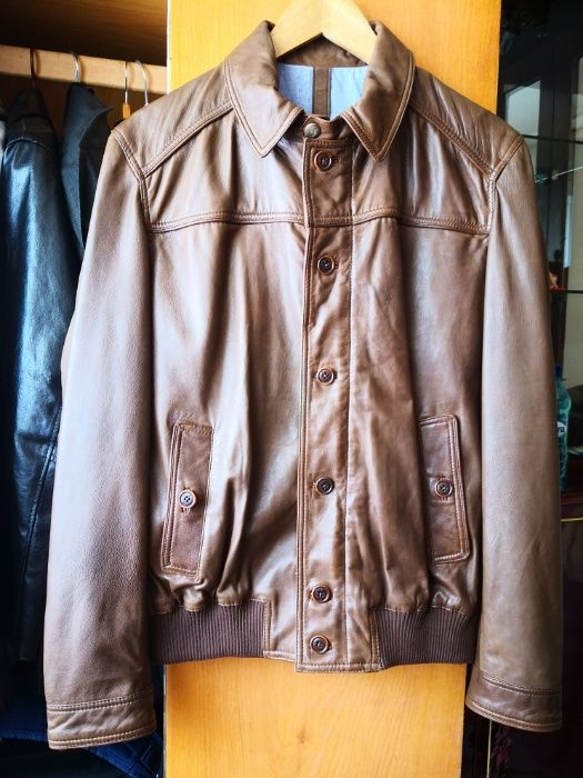 Jachetă de piele Massimo Dutti (tip bomber)