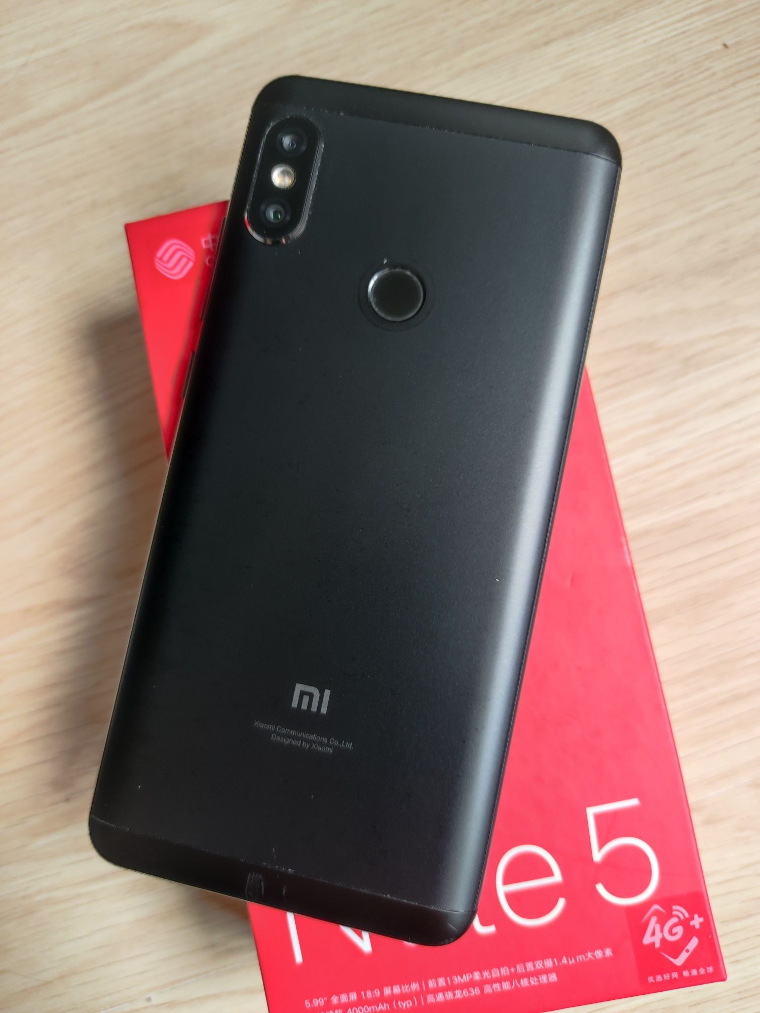 Xiaomi Redmi Note 5 4/64GB, black - запазен, пълен комплект