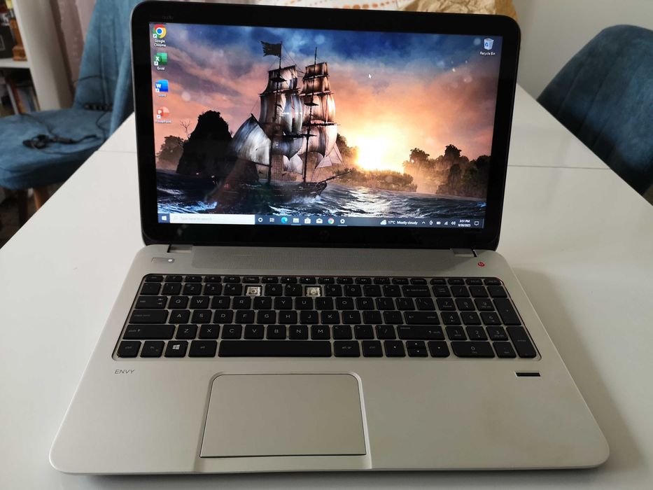 Laptop HP ENVY TouchSmart 15-j003ed Intel® Core™ i7 i7-4700MQ
