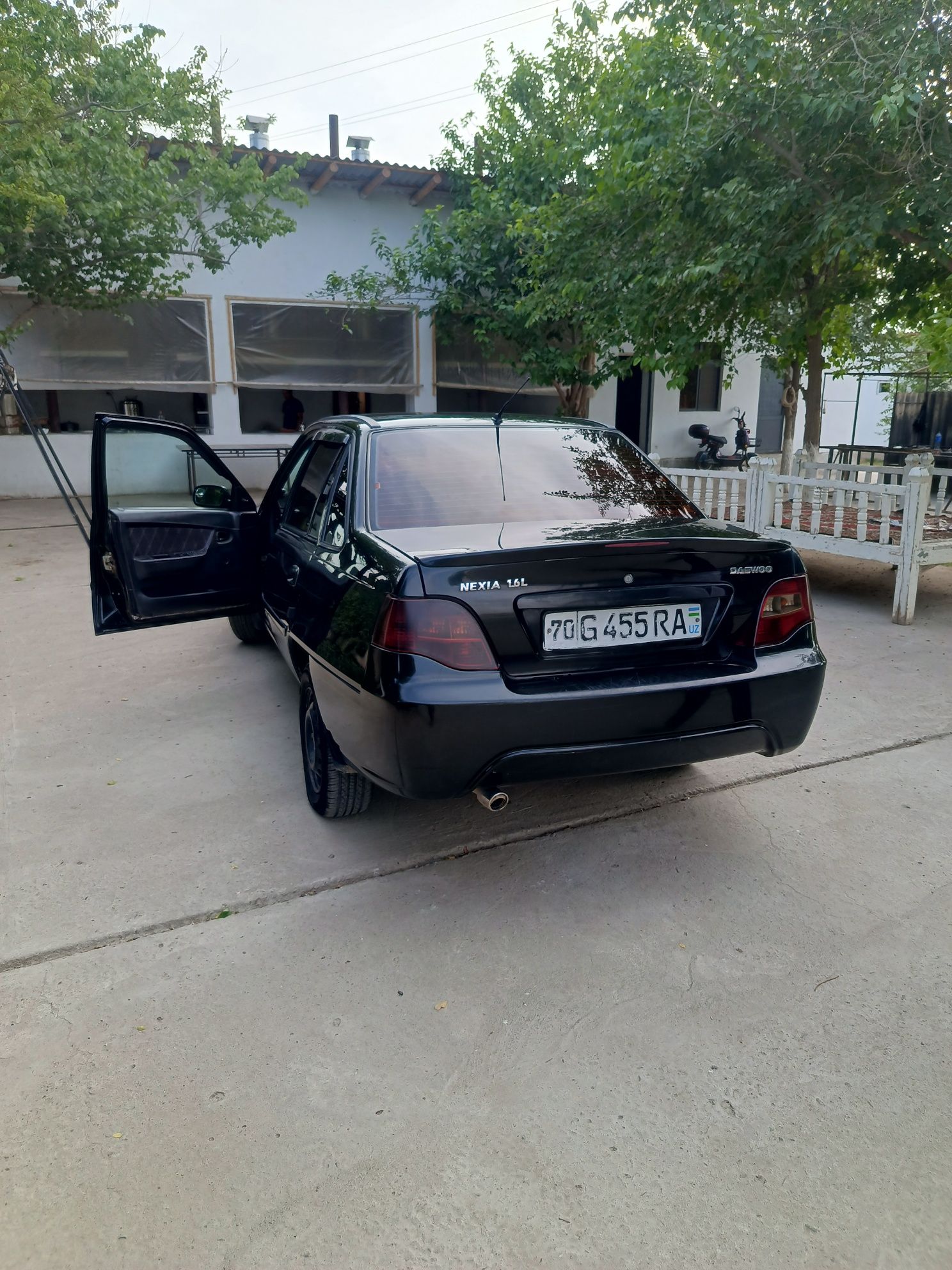 Nexia 2 Dons 1.6
