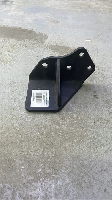 Кронштейн передней опоры двигателя правый Газель дв 4216