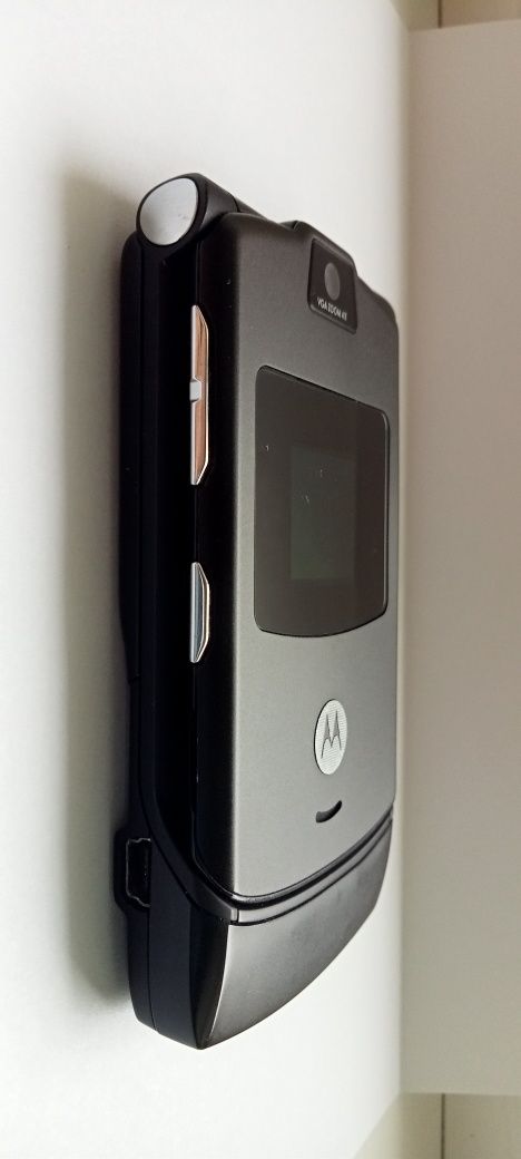 Motorola V3 k nou liber