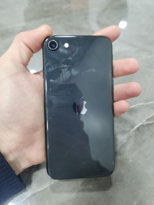 Iphone se 2020 sotilvoti