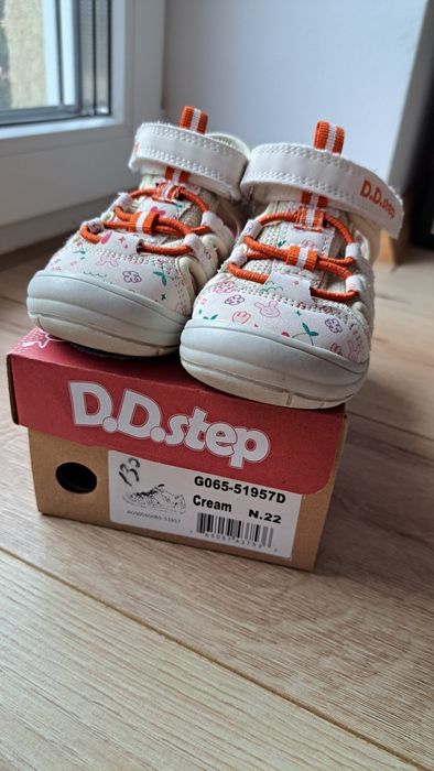 Sandale DDStep nr. 22