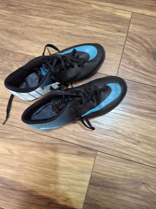 Бутонки nike използвани в добро състояние