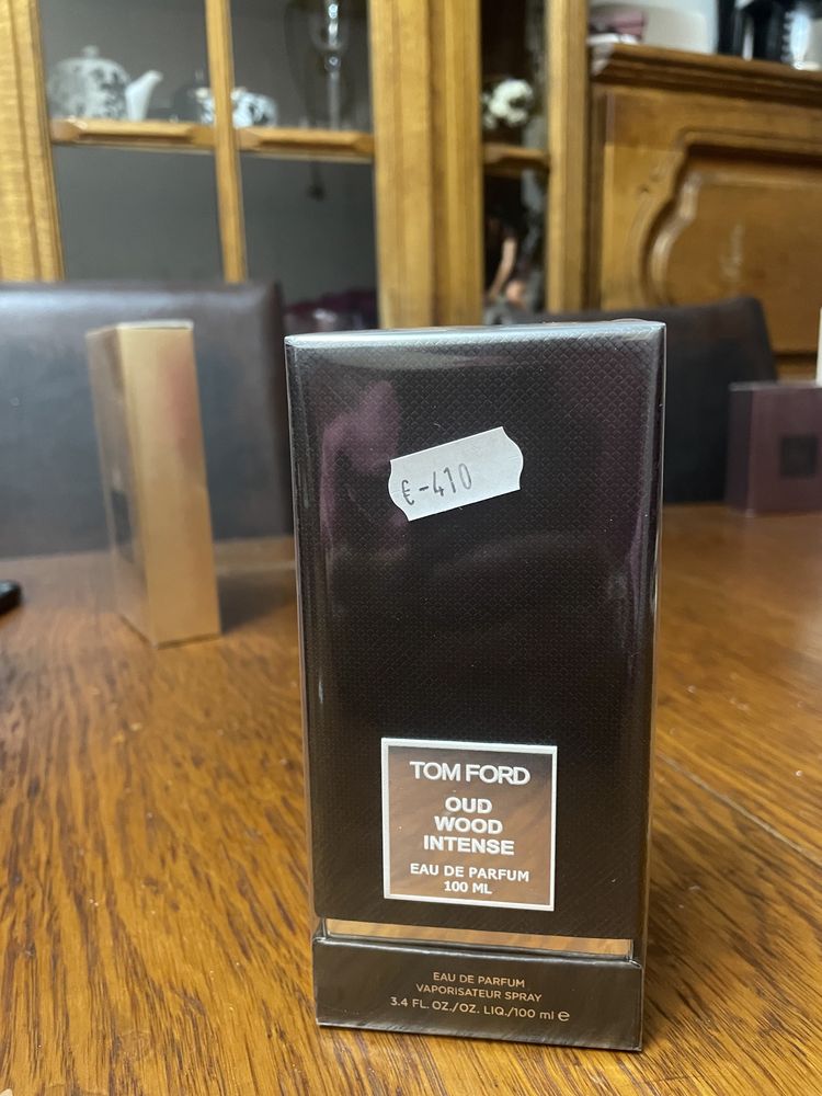 tom ford oud wood intense