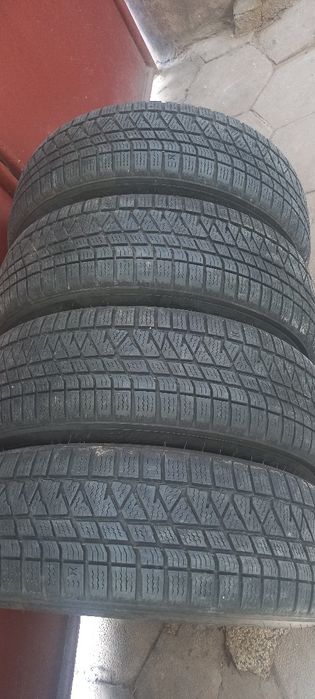 215 70 16 Зимни Гуми Джипови