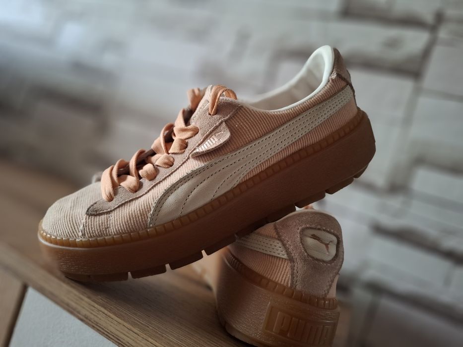 Зимни кецове Puma в цвят праскова