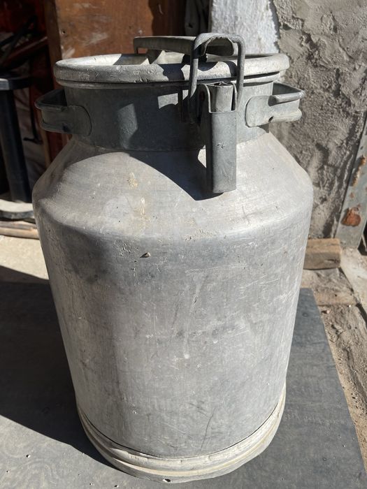 Фляга молочная . Алюминевая 38литров.      Б/У