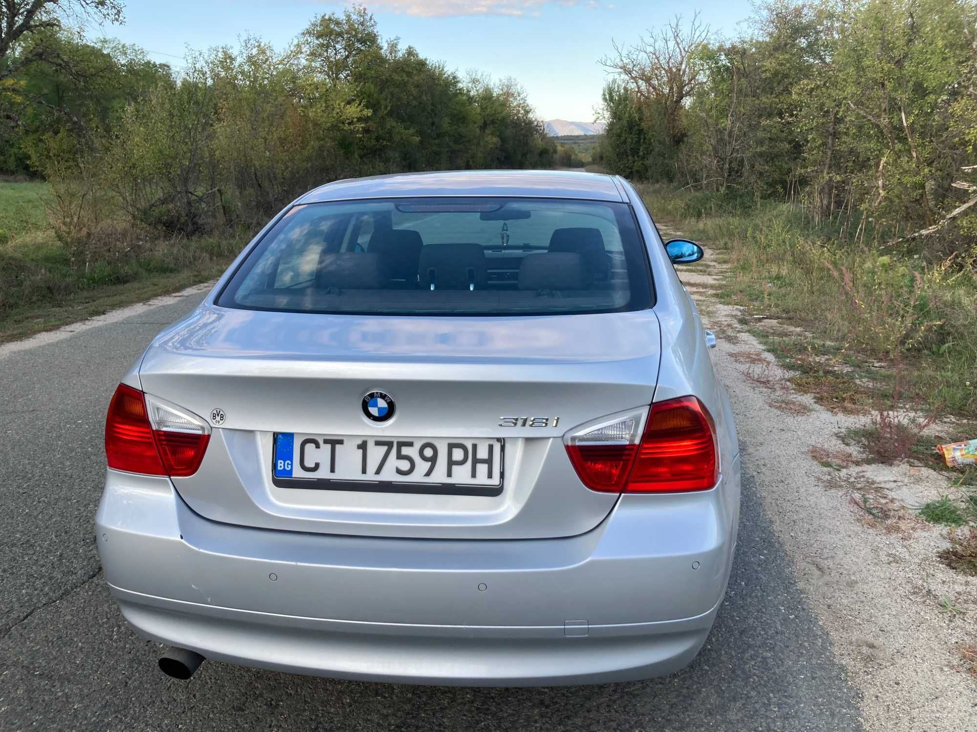 BMW318i E90 Десен Волан