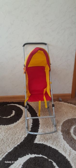 детский санки в отличном состояний