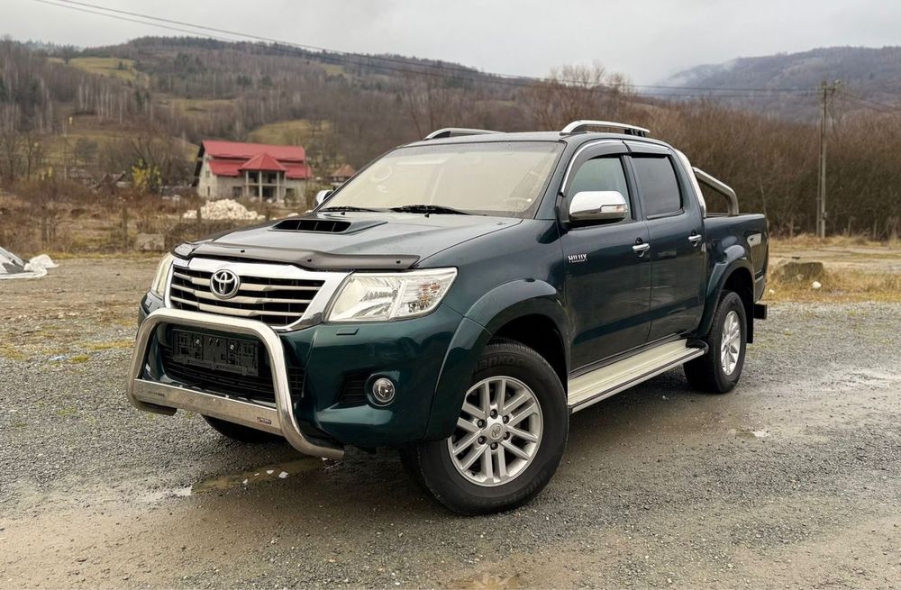 Toyota hilux 3.0/171cp !Cutie manuala !