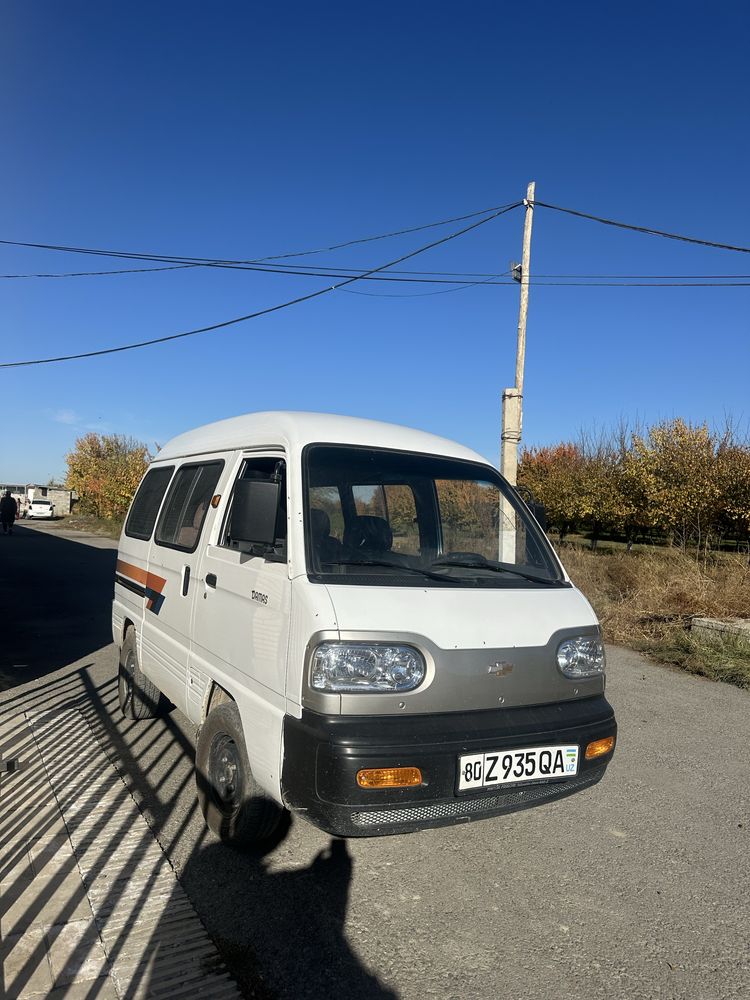 Damas srochna sotiladi