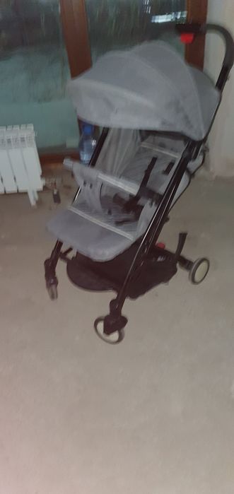 Астана Ул.А.Бокихана 25в продам детскую прогулочная коляска