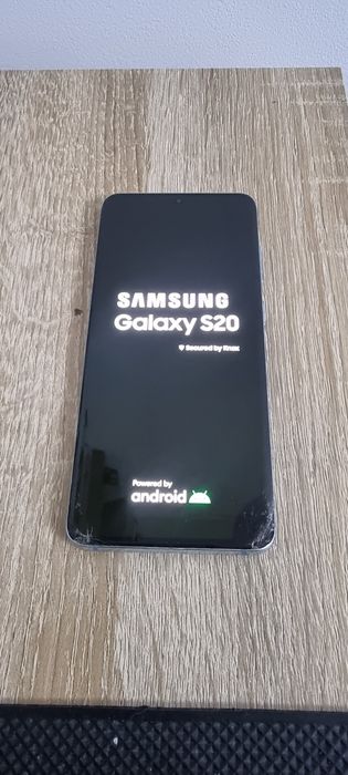 Samsung Galaxy S 20 doar piesele se vând