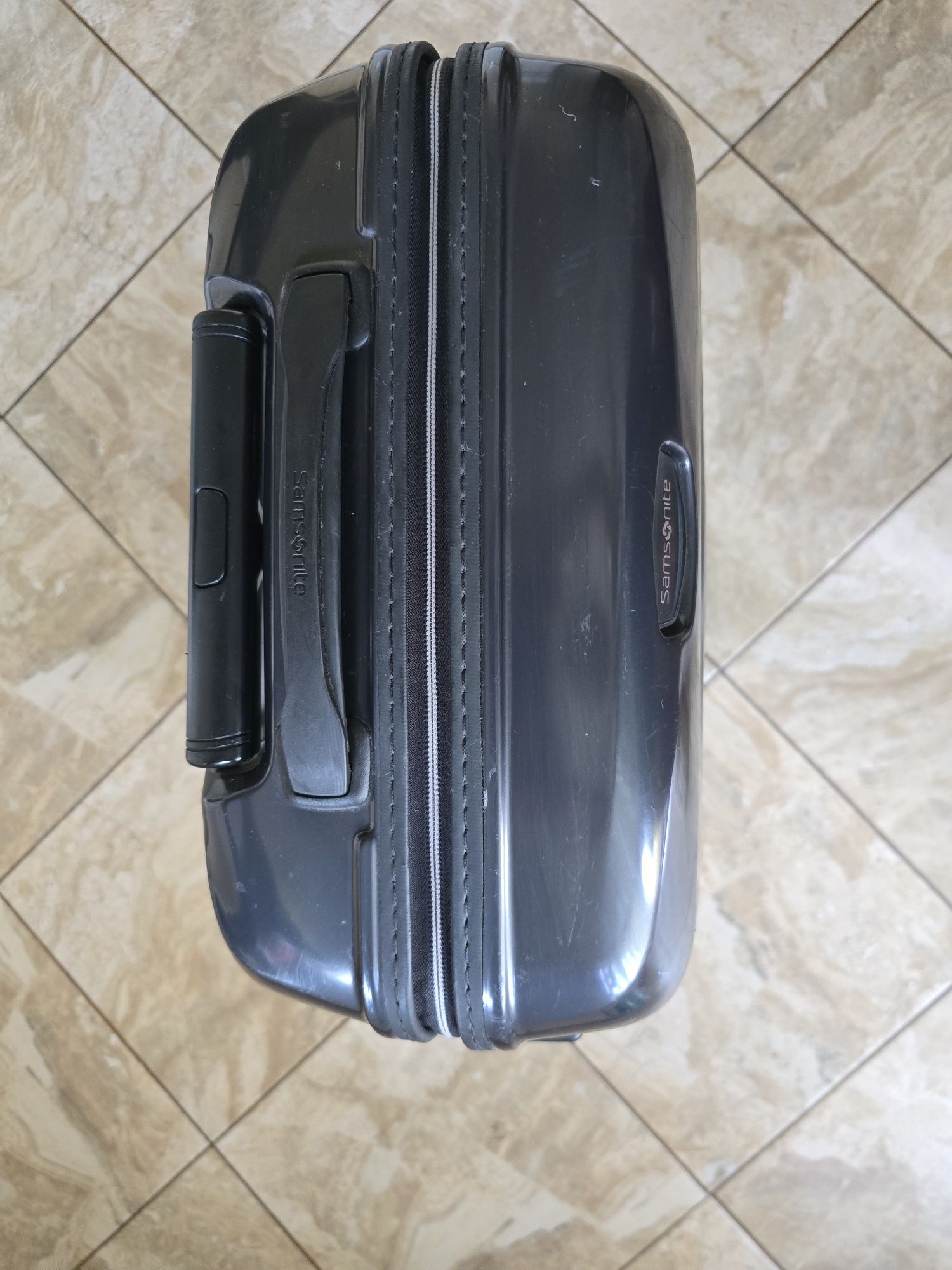 Samsonite куфар .