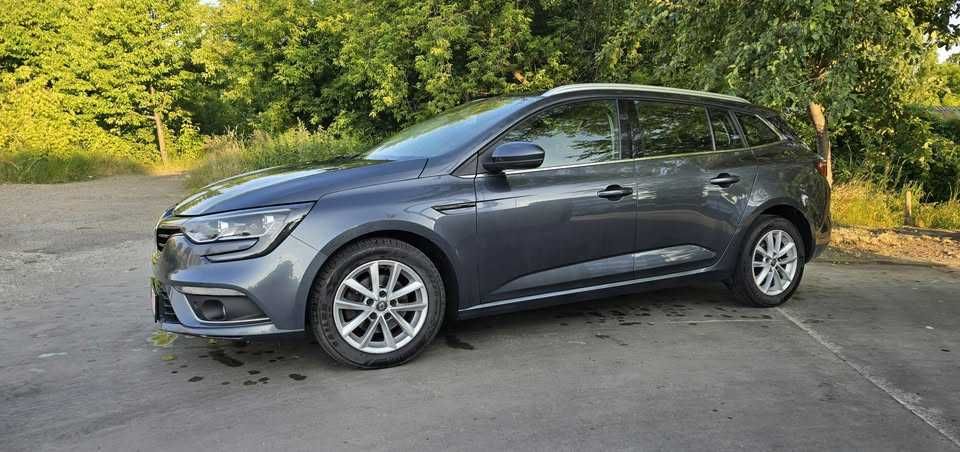 Renault Megane - 2020 - impecabila -