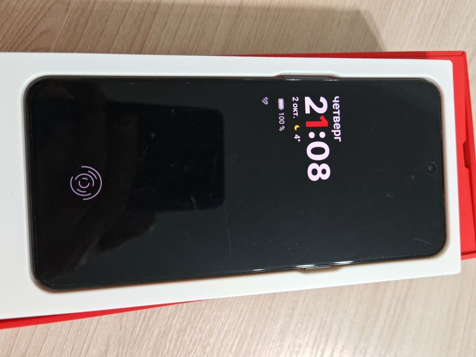 ONE PLUS 10T смартфон