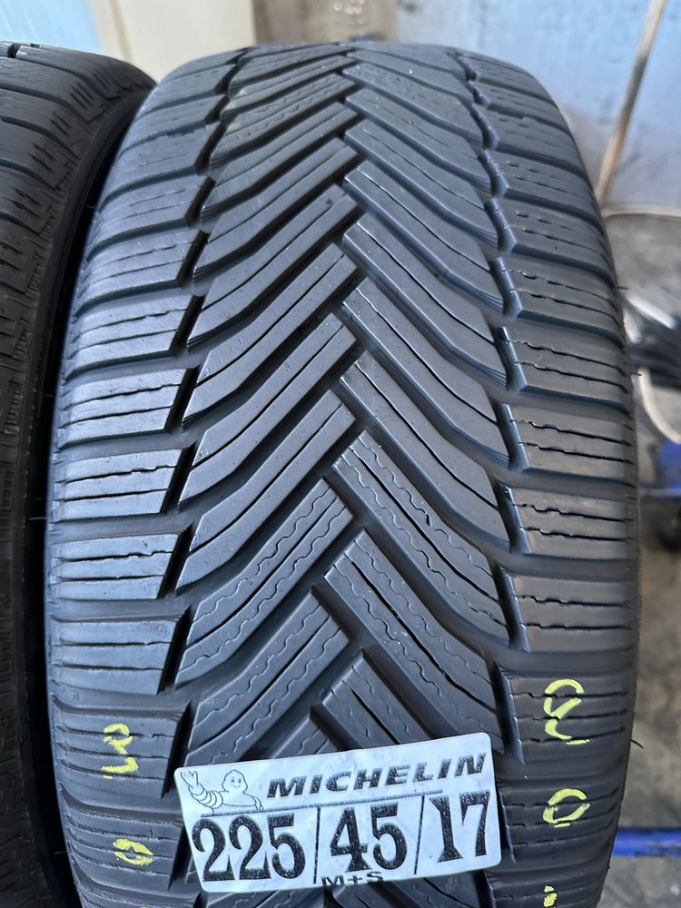 225/45/17 Michelin M+S