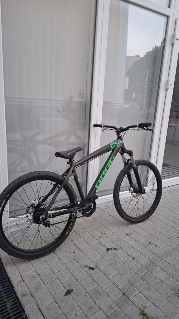 Продавам Drag C1 Comp