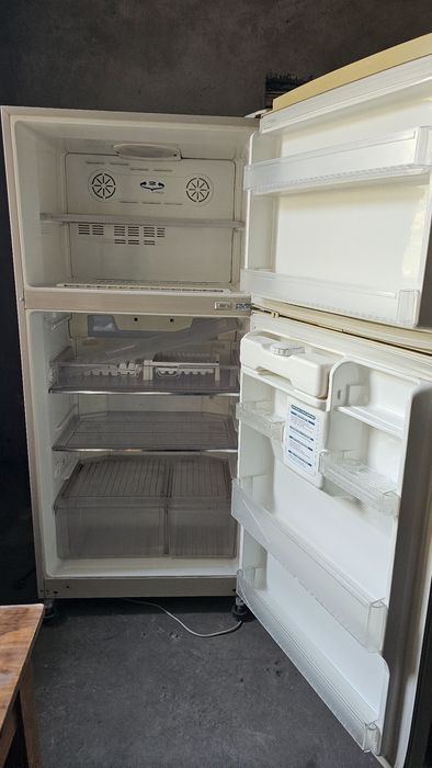 Haladelnik srochne sotiladi