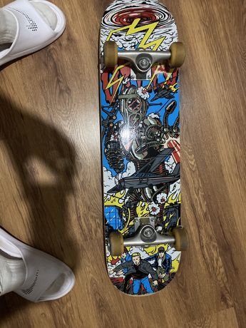 Skateboard……