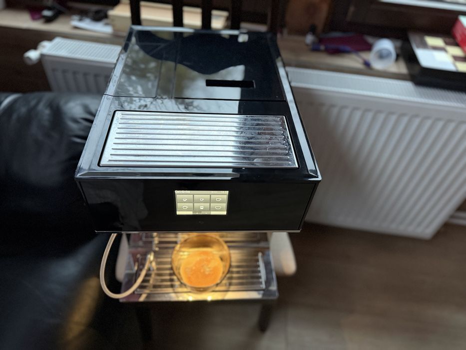 Espressor/Aparat de Cafea Miele CM 7350