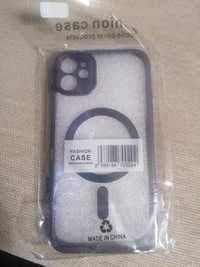 Iphone 11 case, с магнит за безжично зареждане.