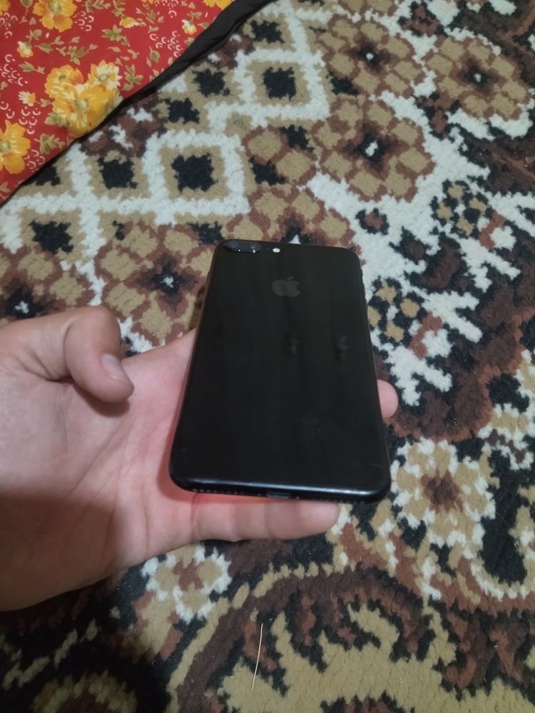 iphone 7+ 256 Gb jet black