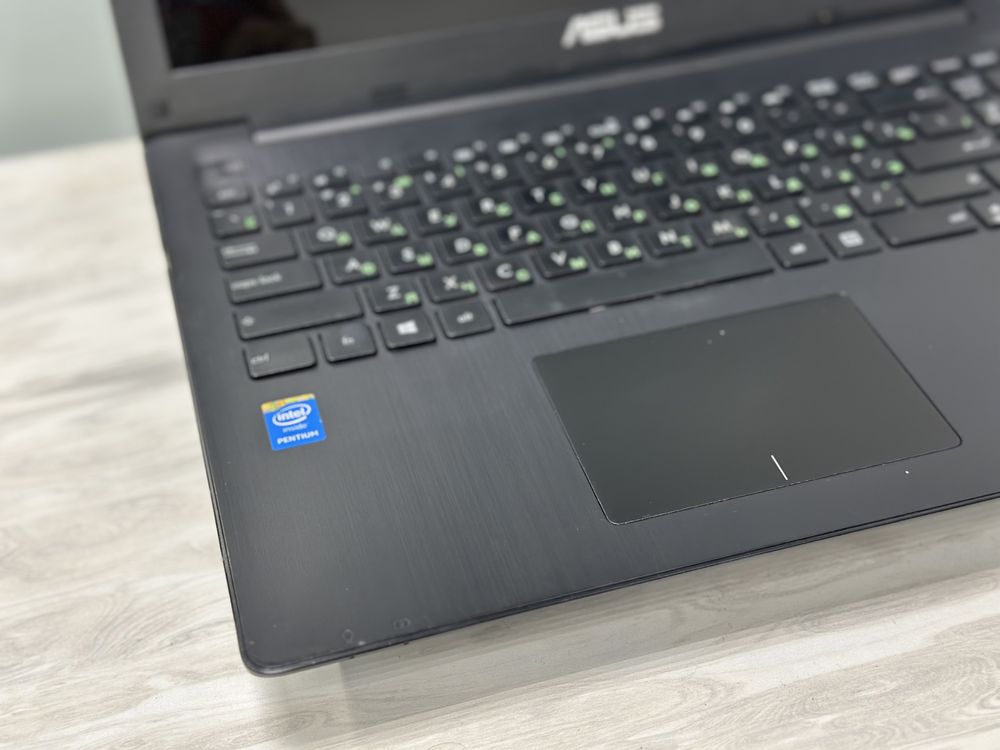Ноутбук Asus X553 - Celeron/ОЗУ-4/HDD-1000