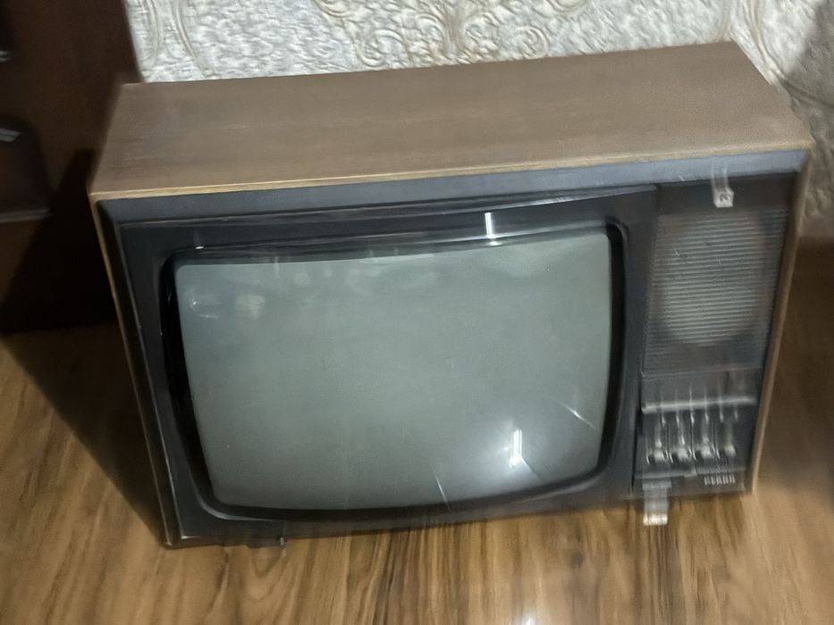 Телевизор Рубин Ц381ДИ телевизионный приемник цветного изображения