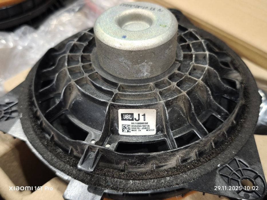 Toyota RAV4 аудио система с навигация отигинална