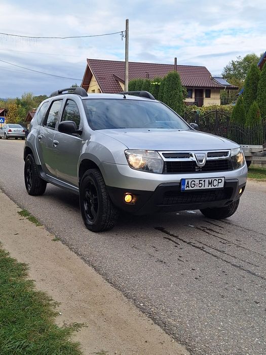 DACIA DUSTER 2011* Aer Condiționat *4 X 2 / 4 X 4 * Proprietar de Nou