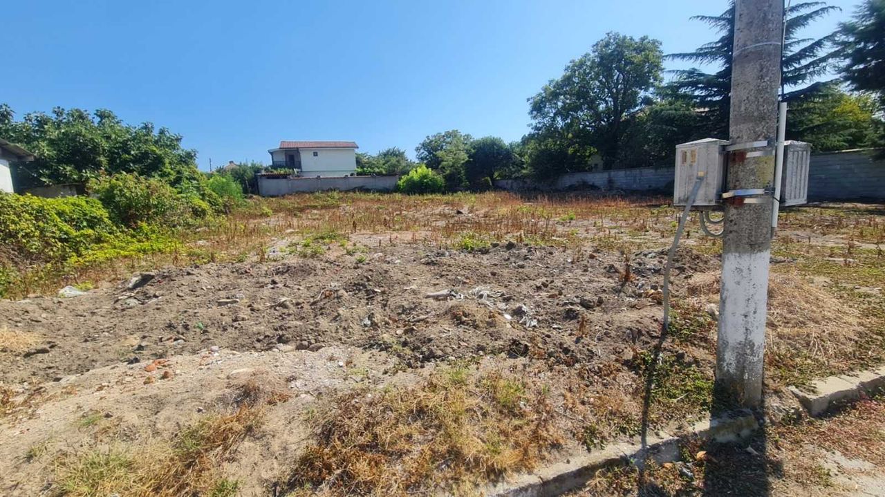 Продава се Парцел в Бяла - 1205 кв.м за 50 €/кв.м - Снимка #3