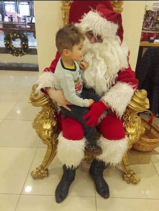 Mos Craciun de inchiriat