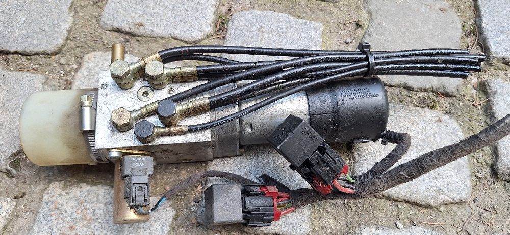 Помпа Гюрук за Пежо 206цц / Peugeot 206cc /