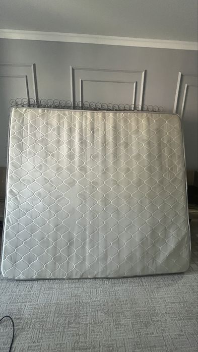 Отдам даром матрас