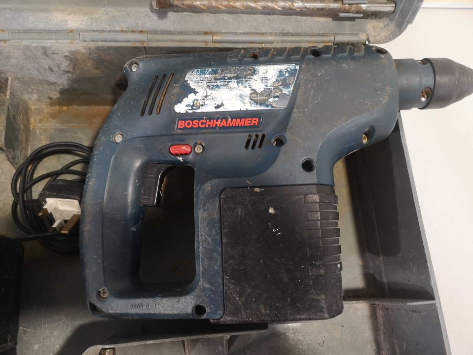 Перфоратор - BOSCH 24 V