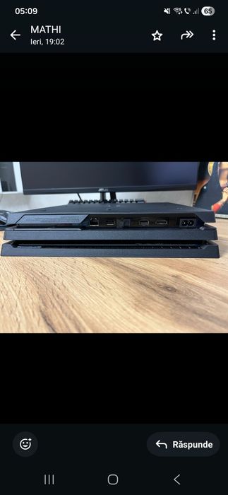 Ps 4 Pro + 2 cotrolăre, cablurile aferente + jocuri.ri