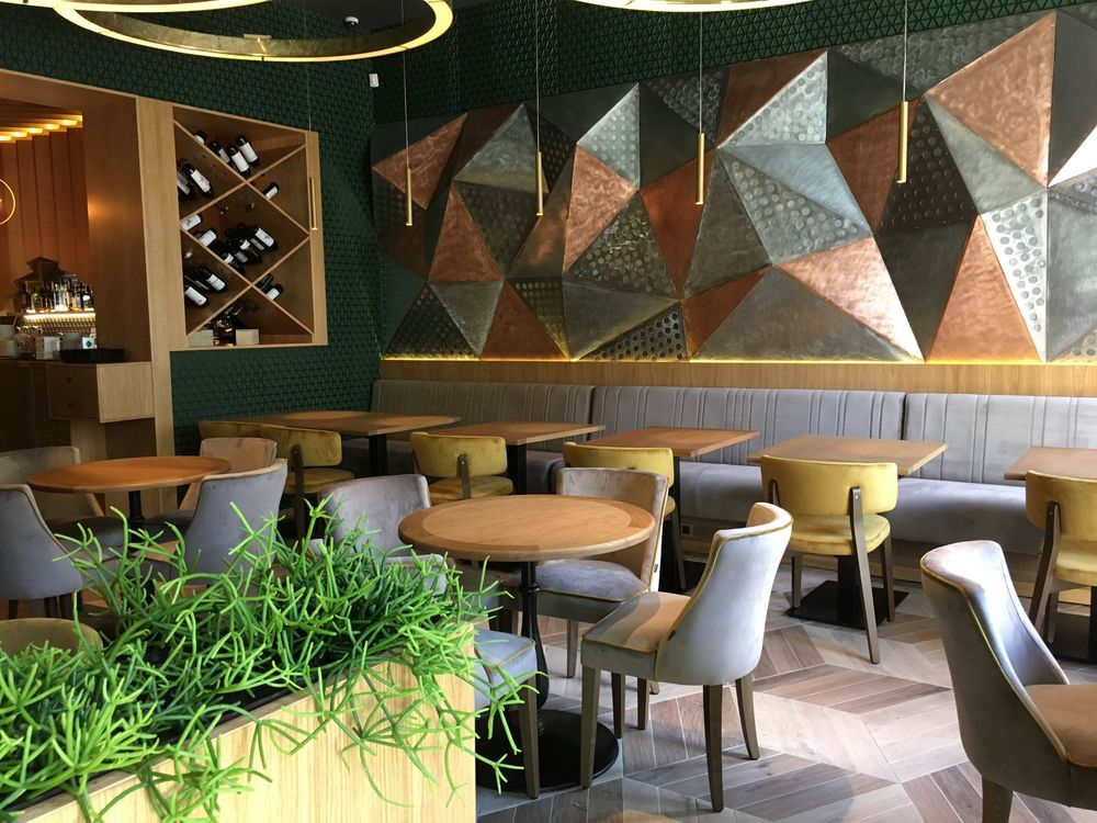 De inchiriat spatiu comercial pretabil pentru restaurant- Cluj-Napoca