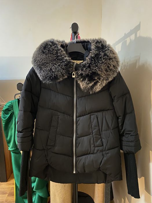 Geaca dama neagra cu blana