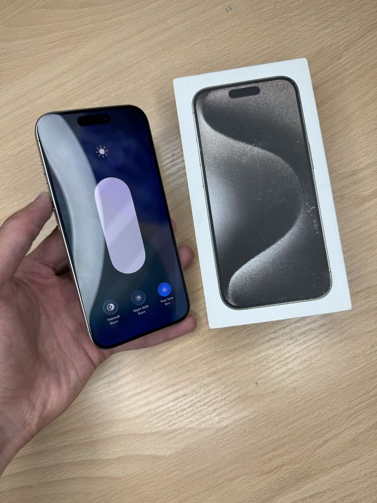 iPhone 15 pro 128GB