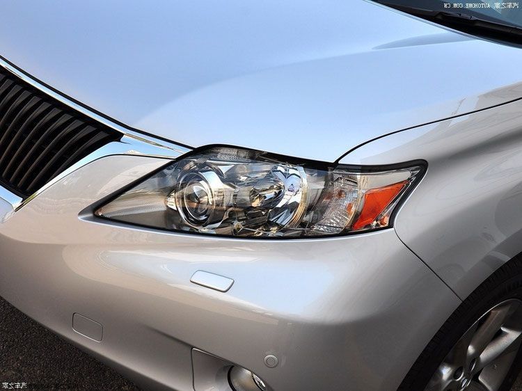 Стекла фар Lexus RX270,RX350 RX450h  09-11г.