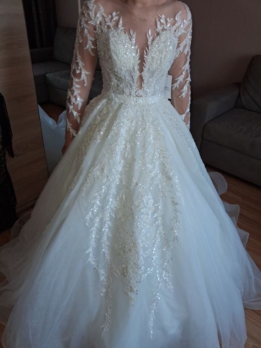 Rochie de mireasă cu etichetă