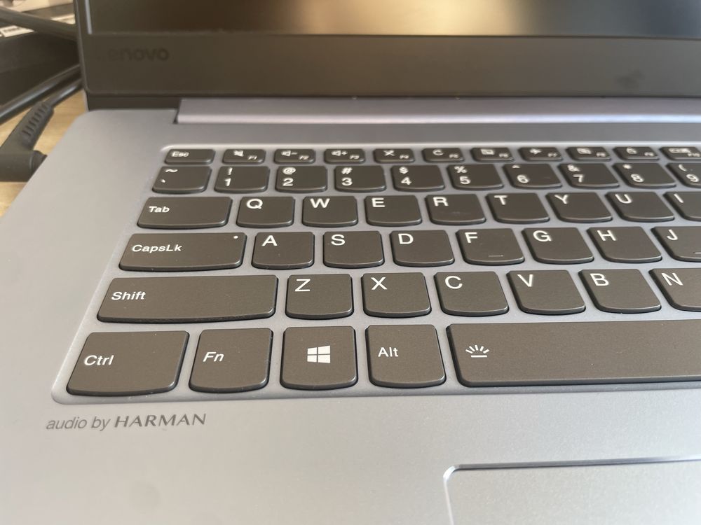 Lenovo IdeaPad 530s-IKB 15,6", 16GB RAM – ca NOU, in stare imaculata!