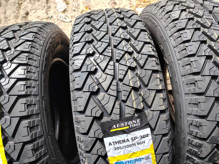 4бр.НОВИ зимни гуми AUSTONE 205 70 15 DOT25 цена за брой