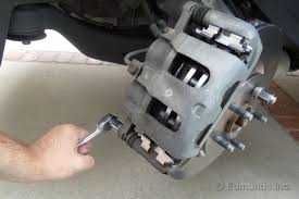 Смяна на масло и филтри • Накладки и спирачна течност – Горубляне